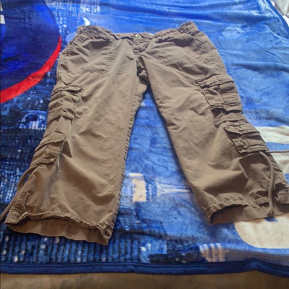 Capris - Picture 3 of 3